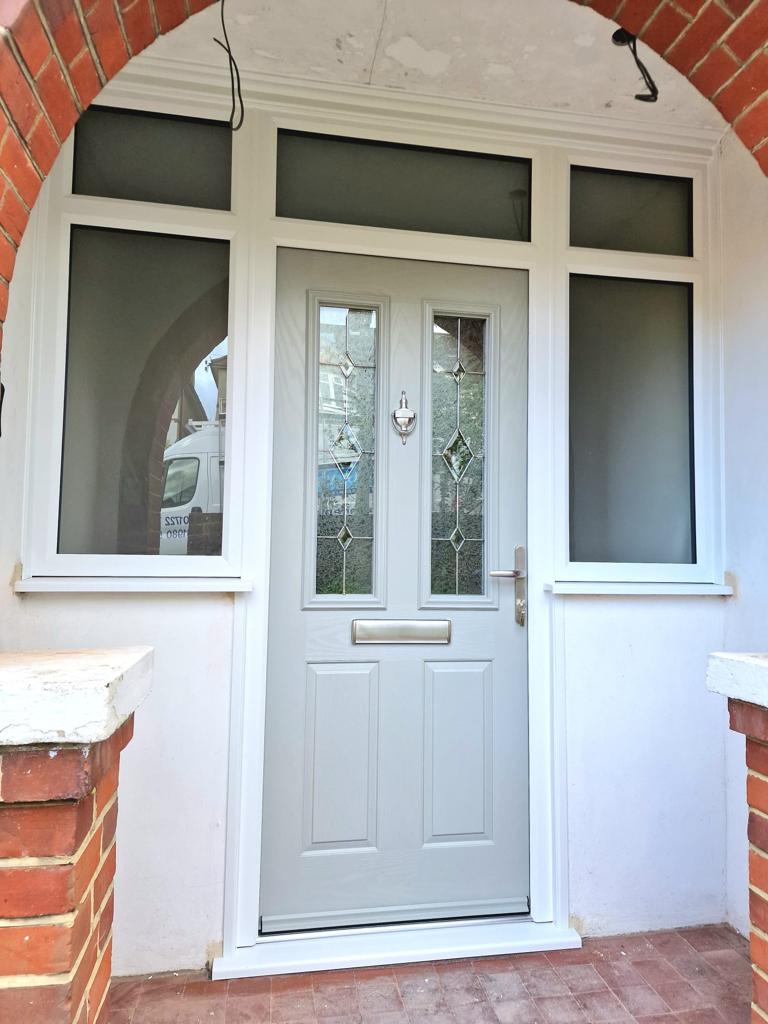 Comp Door & Half sidelights