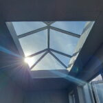 Liniar elevate roof lantern